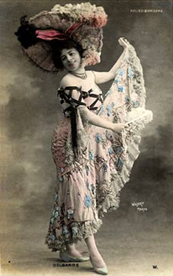 Dancer at the Folies Bergeres. Source: the amazing site of Thomas Weynants. http://users.telenet.be/thomasweynants/actrices.html 