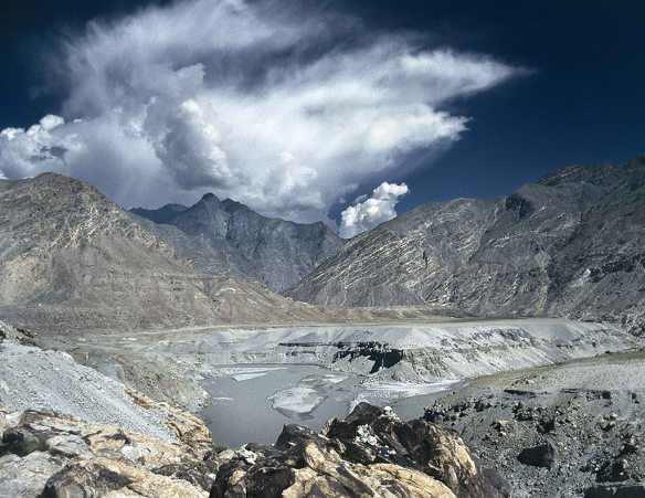 The Hindu Kush, Himalayan Karakorum side. Source: ecuadorciencia.org 